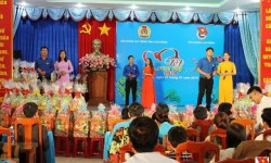 Chương trình “Tết sum vầy 2019” hỗ trợ thanh niên công nhân đón Tết