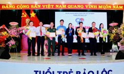 Bảo Lộc tổ chức Lễ kỷ niệm ngày thành lập Đoàn và tuyên dương Thanh niên tiên tiến làm theo lời Bác