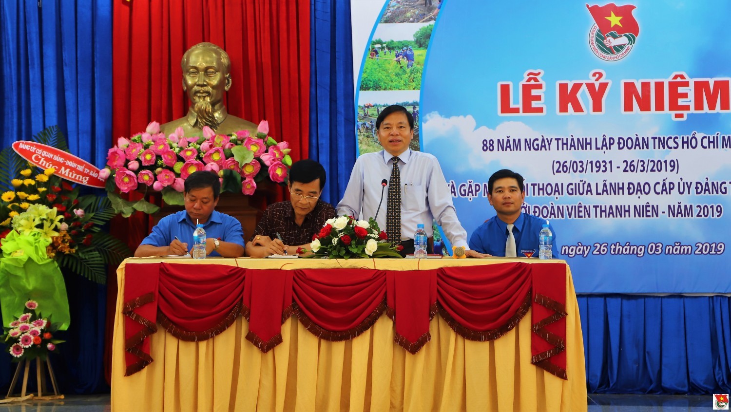 Bảo Lộc tổ chức Lễ kỷ niệm 88 năm ngày thành lập Đoàn và Chương trình gặp gỡ, đối thoại giữa Lãnh đạo Thành phố với ĐVTN